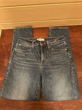 Madewell Women's Classic Blue Denim Jeans